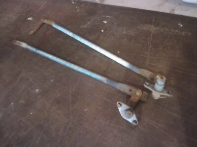 60 61 62 63 64 65 66 雪佛兰 C10 C20 WINDSHIELD WIPER 控制臂带 PIVOTS — 第 1/4 张图片