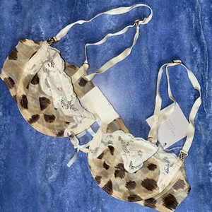 Valentino Vintage Animal Print Sheer Mesh Lace Trim Underwire Bra Italy sz 42 8 - Picture 1 of 10