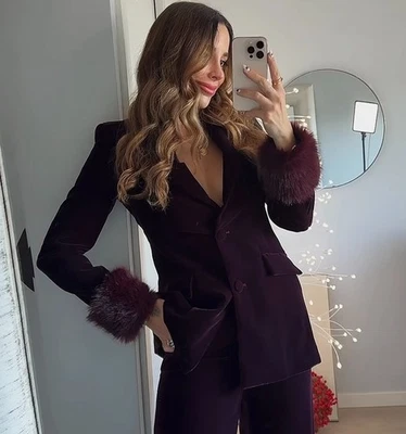 ZARA: Blazer in velluto con polsini in pelliccia sintetica: 9760/816 | *Acquirenti del Regno Unito senza spese di importazione* |