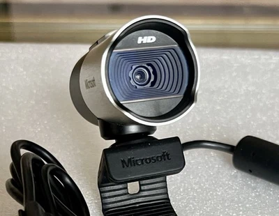 Microsoft LifeCam Studio Model 1425 USB 2.0 1080P HD Webcam Tested - Mac/PC - Image 1 of 4