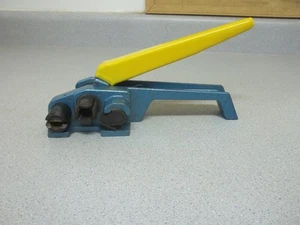 Herramienta tensor de flejado de polietileno vintage - Imagen 1 de 11