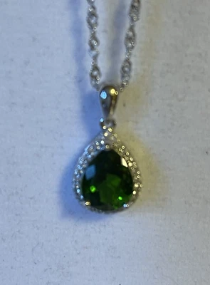 Nuevo collar de diopsido cromado ruso JTV platino esterlina forma de lágrima Foto 1 de 3