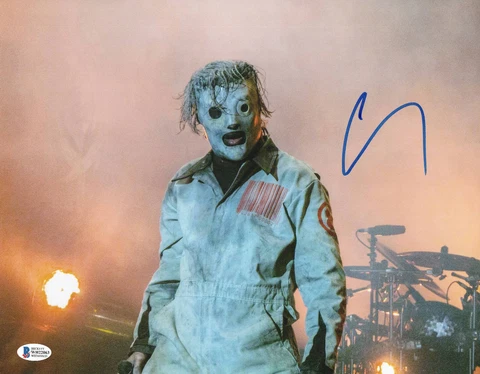 COREY TAYLOR SIGNED AUTOGRAPH 'SLIPKNOT' 'STONE SOUR' 11X14 PHOTO BECKETT BAS 58 Cover