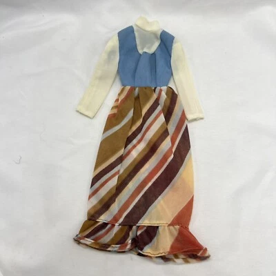 复古 1977 年芭比娃娃百思买 #9622 棕色条纹蓝色三色雉鸡连衣裙 阅读 — 第 1/4 张图片