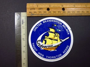 NASA Endeavour 1st Flight Sticker STS-49 1992 Space Shuttle Crew Vintage Orig - Bild 1 von 2