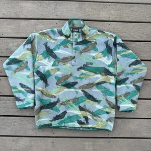 Patagonia Trout Tails Synchilla Snap-T Fleece Pullover Jacke Herren XL grün Fisch - Bild 1 von 17