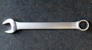 GEARWRENCH 81847 70mm 12 Point Long Pattern Satin Combination Wrench - Picture 1 of 2