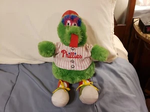Philadelphia Phillies 14" Phillie Phanatic Plush. - Picture 1 of 12