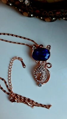 Große Katzen Dame mit Strass°. - Bild 1 von 4