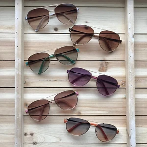 Women's Art Deco Aviator Sunglasses with UV 400 Lens - Picture 1 of 25