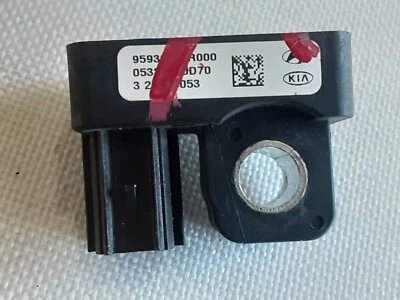 2012-2017 HYUNDAI VELOSTER FRONT IMPACT SRS CRASH SENSOR OEM # 95930-1R000 - Image 1 of 4