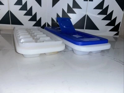 Tupperware Fresh 'N Pure Ice Cube Tray (2) 2704A w/ Bold N Blue Lid (1) 2705A - Image 1 of 4