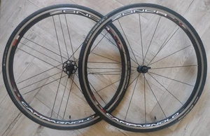 Campagnolo Zonda wheelset (Shimano freehub) - Picture 1 of 9