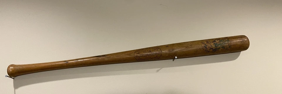 Редкая антикварная бейсбольная бита 1920-х годов TY COBB модель Louisville Slugger 40TC с наклейкой - Изображение 1 из 4