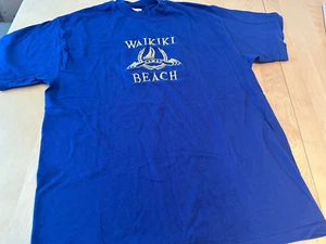 VINTAGE WAIKIKI BEACH HAWAII BESTICKT HERGESTELLT IN DEN USA HANES BULLIGES T-SHIRT HERREN GRÖSSE L - Bild 1 von 5