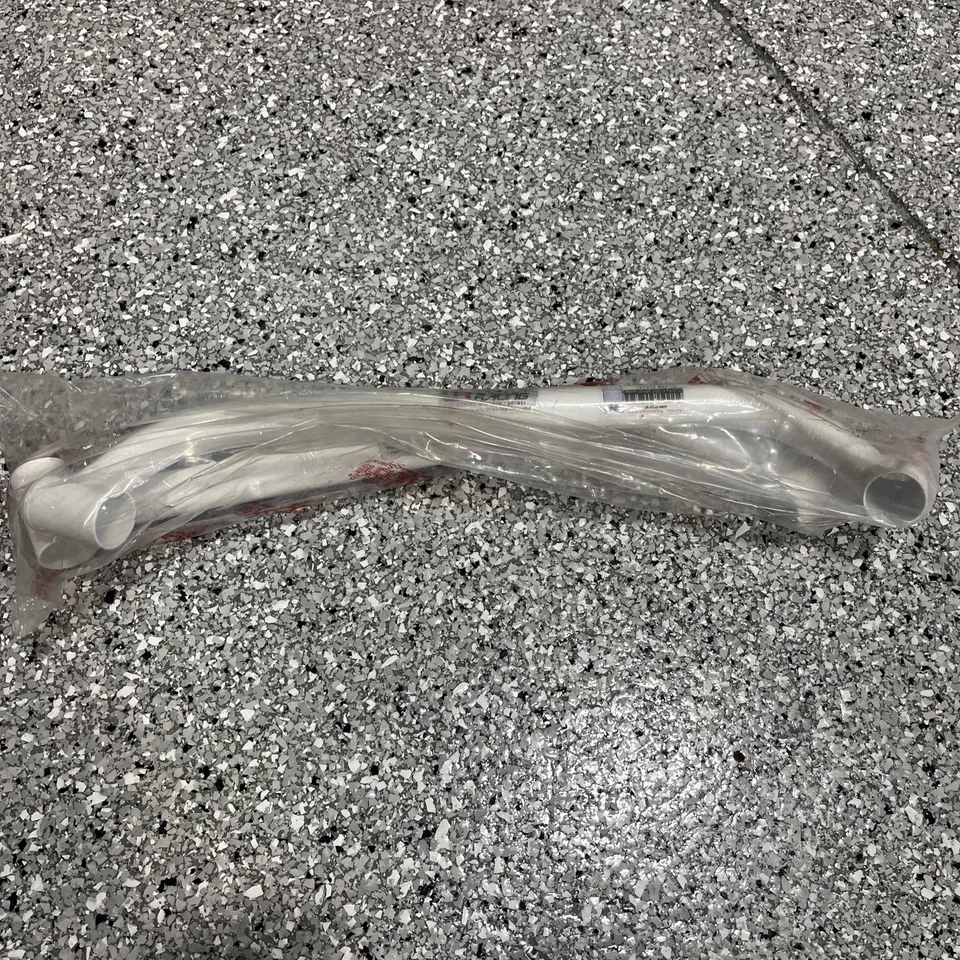 SOPORTE MIEMBRO LATERAL INFERIOR TRASERO TOYOTA MR2 SW 1990-1995 ULTRA RACING 4 PUNTOS Foto 1 de 3