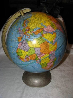 Globo terráqueo escolar de colección 10-1/2" por George F. Cram Indiana EE. UU. Foto 1 de 4