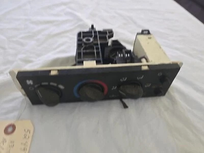 Chevrolet Cavalier 2003-2005 unidad de control de temperatura del calentador de aire acondicionado OEM, 52497504 Foto 1 de 3