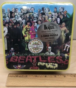 THE BEATLES  Sgt Peppers Lonely Hearts Club Band 300 piece Jigsaw Puzzle Sealed - Picture 1 of 6