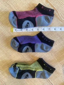 Roxy tief geschnittene Socken schwarz mehrere Söckchen neu ohne Etikett 3 Paar - Bild 1 von 6