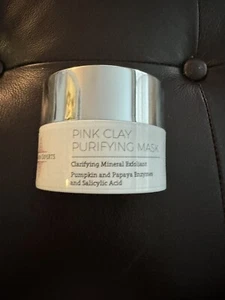 Pink Clay Purifying Mask  - Picture 1 of 3