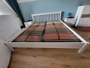 Bett (180x200) mit 2 Lattenroste (90x200) Dänisches Bettenlager - Bild 1 von 4