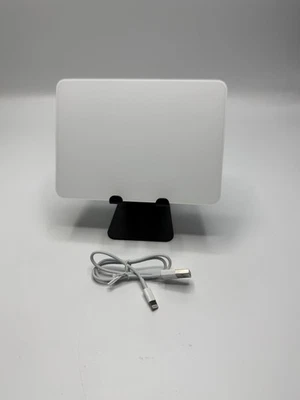 A1535 Magic Trackpad 2 Lightning Wireless White/Silver Trackpad - Image 1 of 4