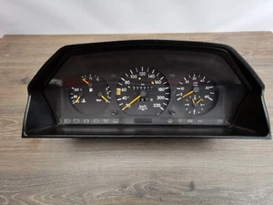 MERCEDES W124 C124 S124 Diesel Instrument cluster speedometer 220km/h 205k 37P - Bild 1 von 8
