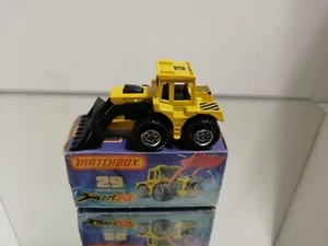 Matchbox n. 29 logo pala trattore tetto caterpilar quasi come nuovo nella sca... - Foto 1 di 12