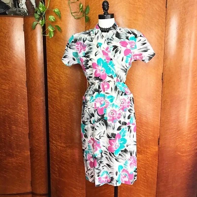 Vestido Solero Stuart Alan Vintage Envolvente Floral 1940’s 40s Does 1980’s 80s S M Foto 1 de 4