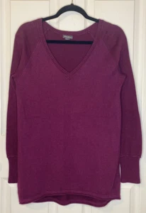 Eddie Bauer long sleeve maroon V-neck sweater Size Small - Picture 1 of 6