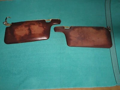 This is a pair of sunvizors for a 1986-89 Honda Accord. - Image 1 of 4