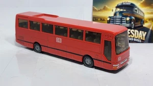 Siku 1624 MAN Lions Star DB Bahn1/87 (BD25/28B) - Picture 1 of 2
