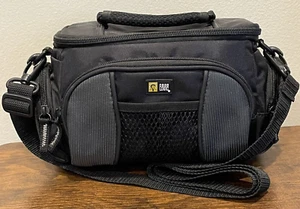 Case Logic Camera Bag Black with Shoulder Strap - Padded Blue Interior - Picture 1 of 14