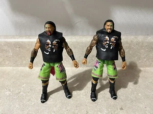 WWE Mattel Elite Series 31 Jimmy & Jey Uso Action Figure Lot 2014 Shirt Necklace - Picture 1 of 10
