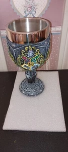 HARRY POTTER. 2019- HOGWARTS DECORATIVE GOBLET -NEW IN BOX - Picture 1 of 3