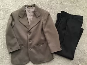 Boys Sz 8 M Brown Sport Coat & Charcoal Dress Pants First Communion Suit Wedding - Picture 1 of 6