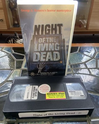 Vintage 1968 Night Of the Living Dead VHS Tape 1996 Ex Rental Vintage Video Tape - Image 1 of 4