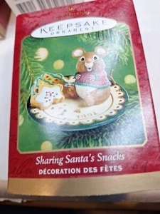 Hallmark Keepsake Sharing Santa's Snacks Mouse! Dv 129 - Picture 1 of 6
