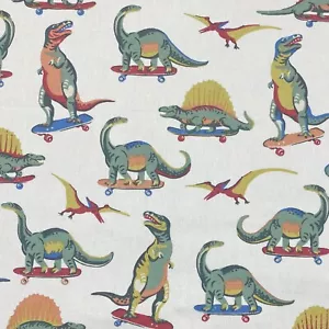 Dinosaurs Skateboarding T-Rexes on White Canvas Upholstery Fabric - Bild 1 von 2