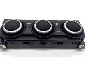 Land Rover Defender Climate control unit 110 2022 5.0 V8 L663 - Picture 1 of 9