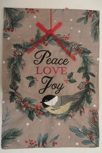 "Peace LOVE Joy" garbanzo, corona impresa y arpillera cosida - mira bandera de jardín - Imagen 1 de 2