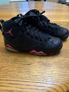 Air Jordan 7 Retro Shoes Youth Size 7Y Black Pink 442960-018 Basketball Sneakers - Picture 1 of 9