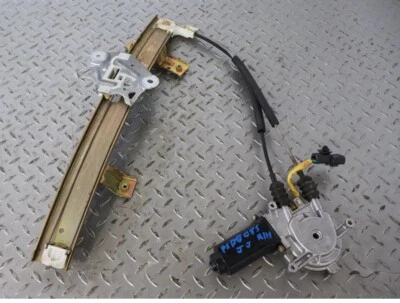 Двигатель регулятора правого окна переднего пассажира Mitsubishi 3000GT Stealth 91-96 от оригинального производителя - Изображение 1 из 2