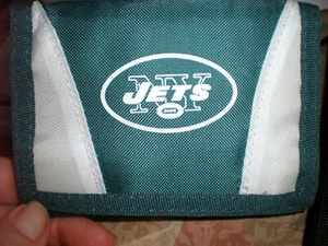 NUEVA Billetera de Cámara Triple Doble de la Liga de Fútbol Americano de Nueva York Jets VERDE - Imagen 1 de 4