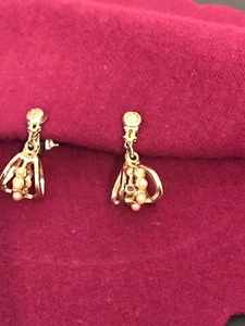 Vintage Gold Tone Screwback Earrings Dangle Pearl Faux Earrings - Picture 1 of 6