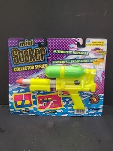 Vintage Larami Super Soaker 50 Mini Soaker Squirt Toy Pump Action New Toy - Picture 1 of 3