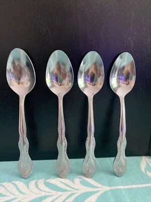 4 cubiertos florales brillantes de acero inoxidable International VERONA Foto 1 de 4