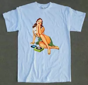 Camiseta de discos de música giratorios para niñas de obras de arte pin-up. Años 50 60 años 70 estilo vintage - Imagen 1 de 2