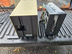 Vintage Percom AT88-S1 5,25" Diskettenlaufwerk für Atari 400/800 UNGETESTET - Bild 1 von 5